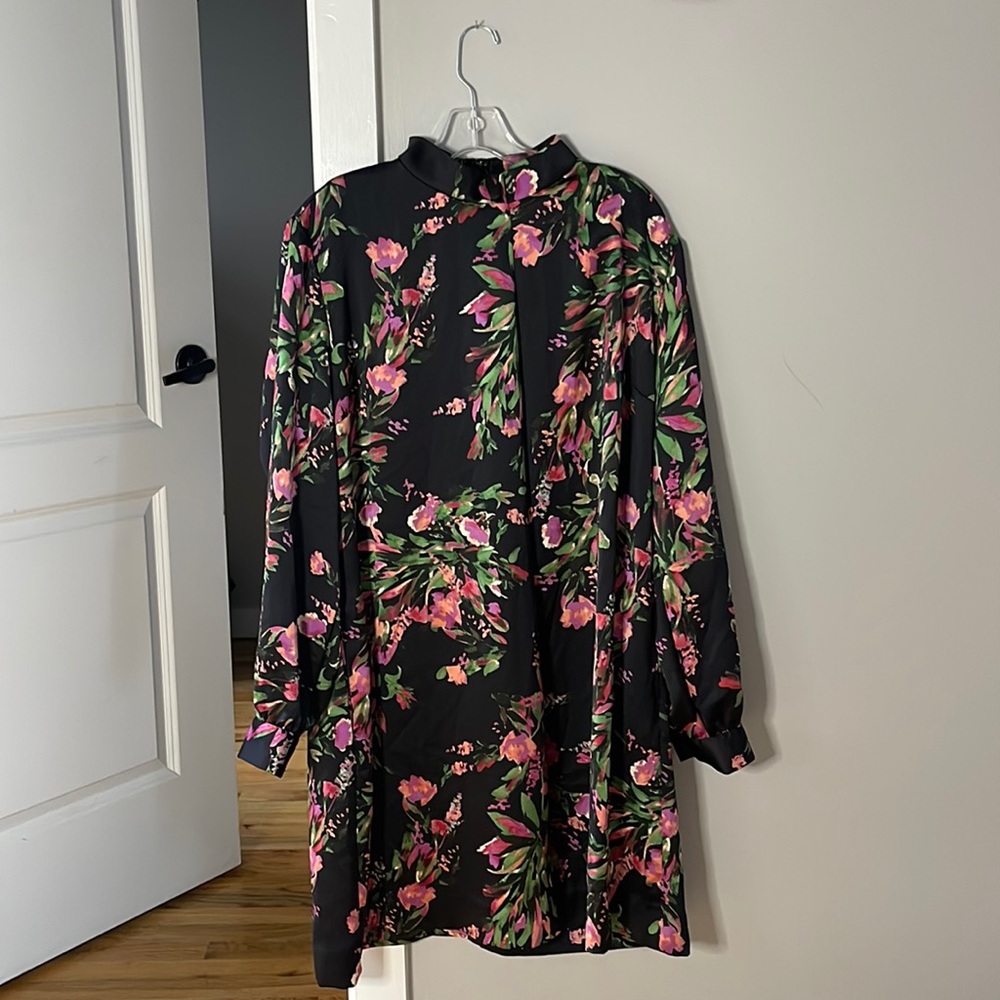 Plus Floral Stand Collar Dress